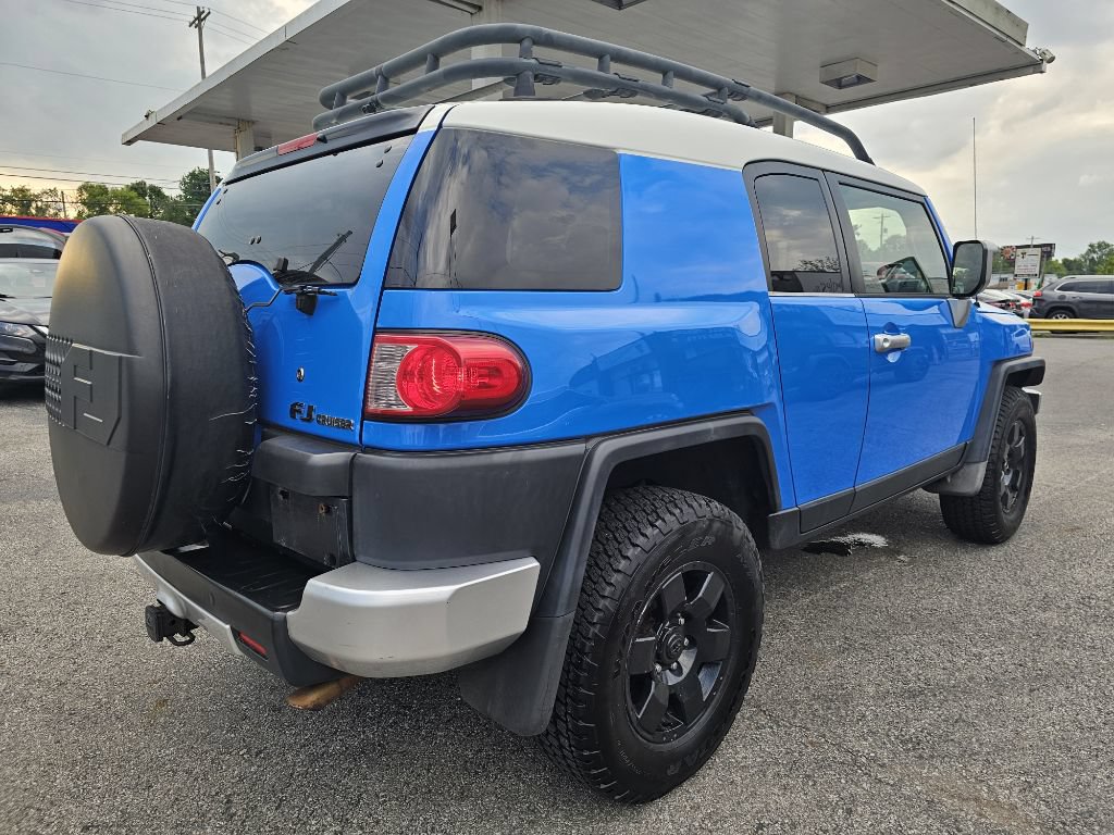 Used 2007 Toyota FJ Cruiser 4WD w/ Upgrade Pkg 1 image 11