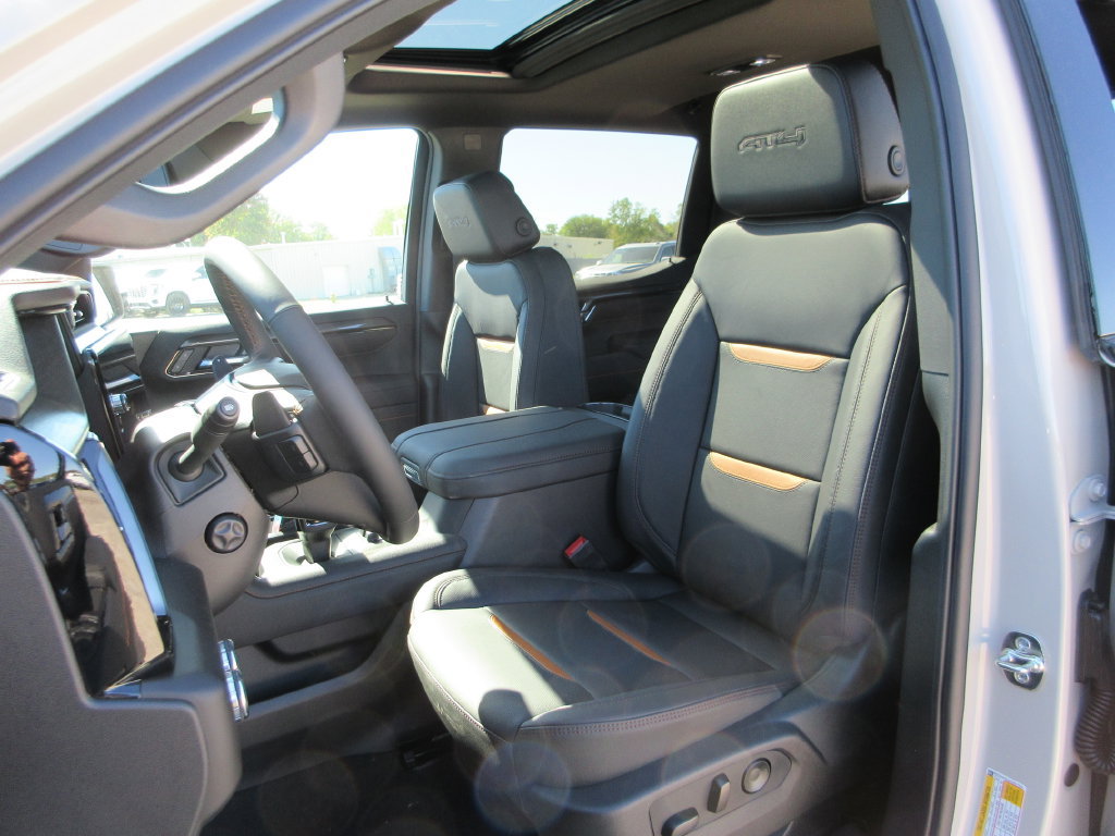 New 2026 GMC Sierra 1500 AT4 w/ AT4 Premium Package AWD/4WD image 16