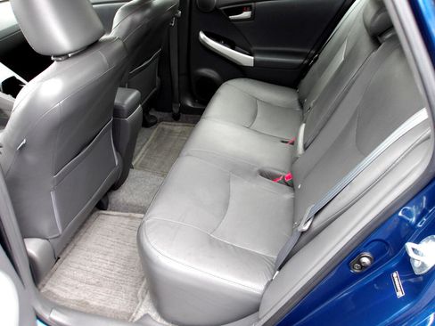 Used 2010 Toyota Prius Four image 10