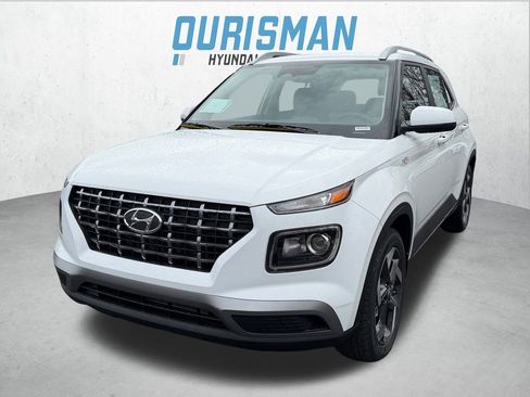 New 2026 Hyundai Venue SEL image 2