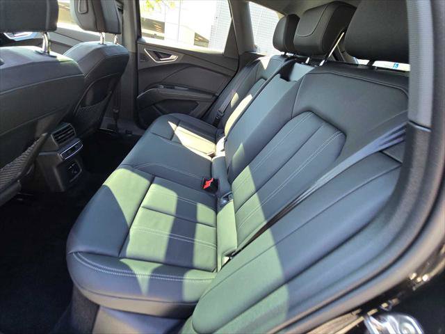 Used 2023 Audi Q4 e-tron Premium Plus w/ Premium Plus RWD image 19