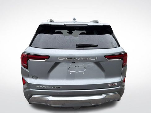 New 2026 GMC Terrain Denali w/ LPO, Floor Liner Package AWD/4WD image 4