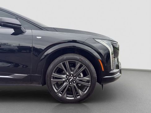 Used 2025 Cadillac Optiq Sport 2 AWD/4WD image 29