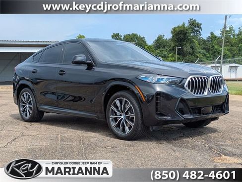 Used 2025 BMW X6 xDrive40i w/ Parking Assistance Package AWD/4WD image 1