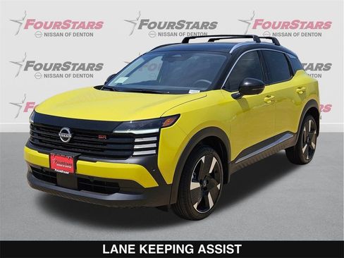 New 2025 Nissan Kicks SR w/ Illumination Package image 9