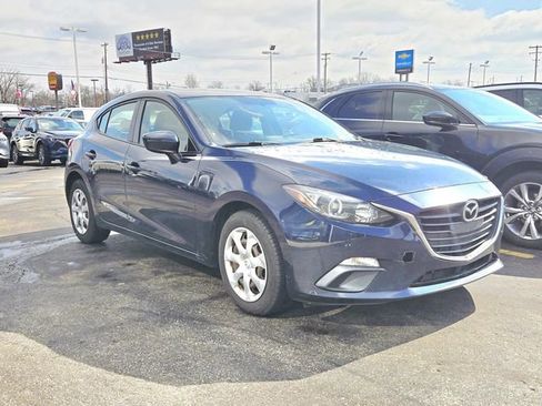 Used 2016 MAZDA MAZDA3 i Sport image 4
