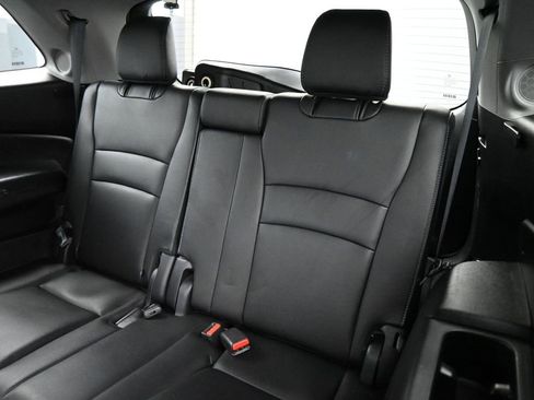 Used 2019 Honda Pilot Elite image 22