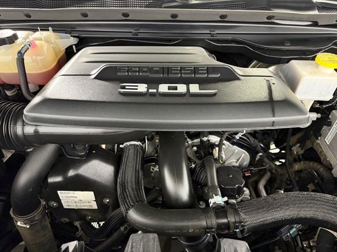 Used 2021 RAM 1500 Rebel w/ Rebel Level 1 Equipment Group AWD/4WD image 34