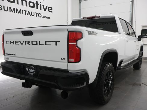 Used 2025 Chevrolet Silverado 2500 LT w/ Trail Boss Package AWD/4WD image 4