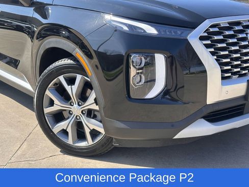Used 2022 Hyundai Palisade SEL w/ Premium Package image 2
