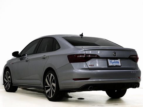 Used 2020 Volkswagen Jetta GLI image 8
