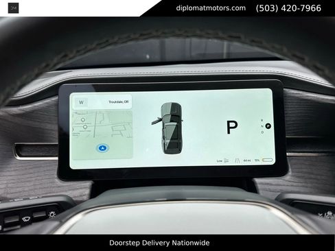 Used 2023 Rivian R1S Adventure image 33