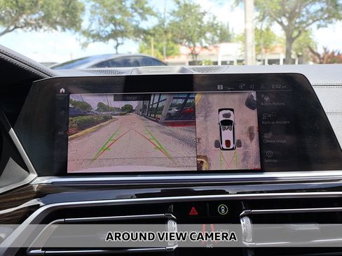 Used 2021 BMW X7 M50i AWD/4WD image 8