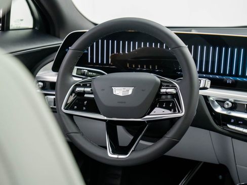 New 2026 Cadillac Lyriq Luxury image 11