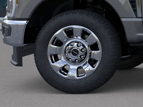 New 2026 Ford F250 Lariat w/ Chrome Package image 21