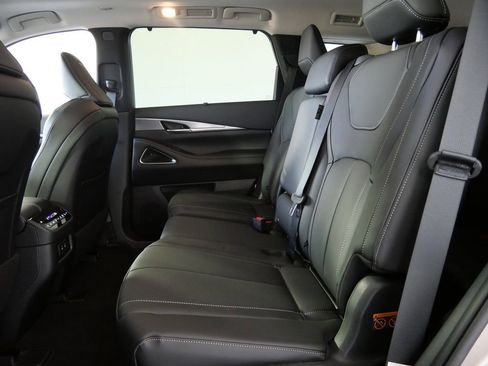 New 2026 INFINITI QX60 Luxe w/ Cargo Package AWD/4WD image 19
