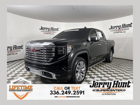 Used 2024 GMC Sierra 1500 Denali w/ Denali Reserve Package AWD/4WD image 1