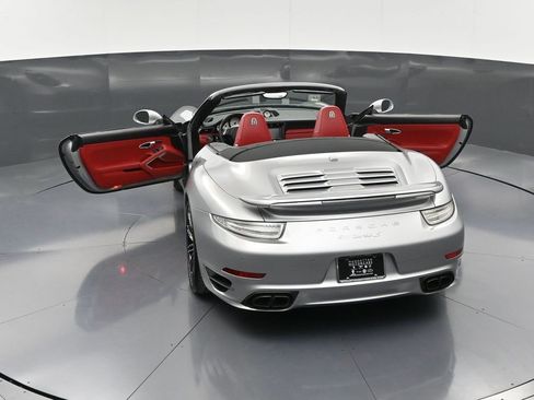 Certified 2015 Porsche 911 Turbo S image 38