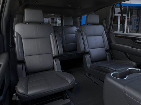New 2026 Chevrolet Tahoe High Country AWD/4WD image 17