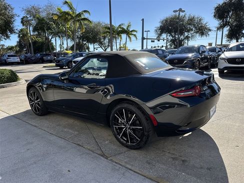New 2025 MAZDA MX-5 Miata Grand Touring image 13