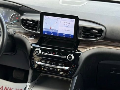 Certified 2023 Ford Explorer Limited image 26