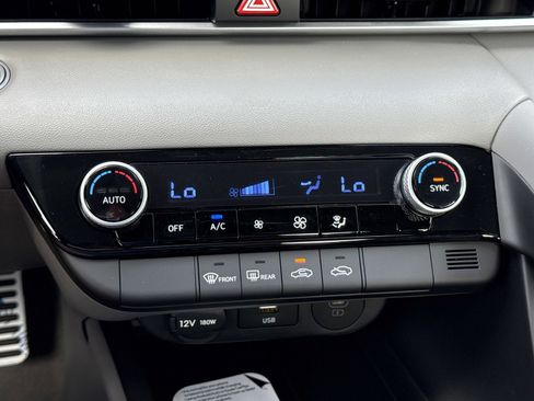 New 2026 Hyundai Elantra Sport image 23