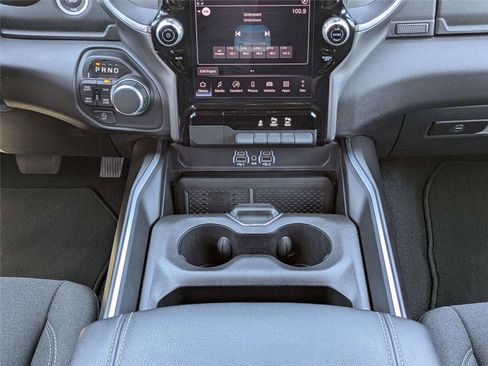 Certified 2025 RAM 1500 Big Horn AWD/4WD image 21