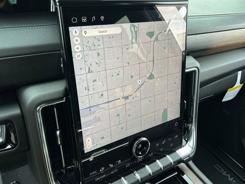 Used 2026 GMC Yukon XL Denali w/ Sun & Power Step Package image 14