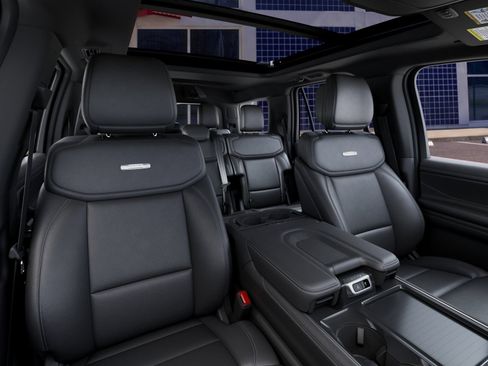 New 2027 Ford Expedition Platinum w/ Stealth Performance Package AWD/4WD image 11
