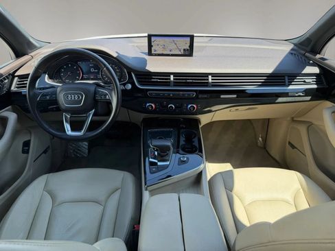 Used 2018 Audi Q7 3.0T Premium Plus w/ Premium Plus Package AWD/4WD image 18