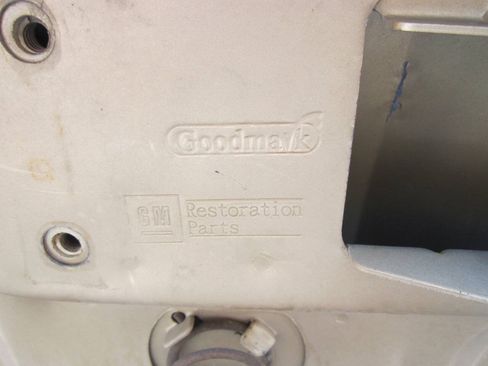 Used 1989 Chevrolet Silverado 3500 2WD Extended Cab image 31