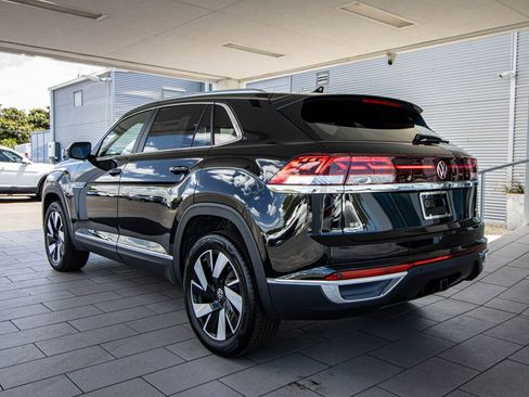 New 2026 Volkswagen Atlas Cross Sport SEL AWD/4WD image 15