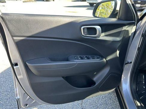 New 2026 Hyundai Venue SEL image 42