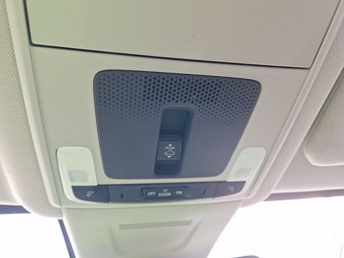 Used 2024 Honda CR-V EX-L image 27