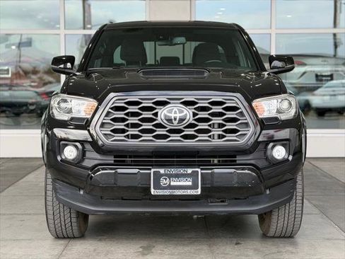 Certified 2021 Toyota Tacoma TRD Sport w/ Technology Package RWD image 4