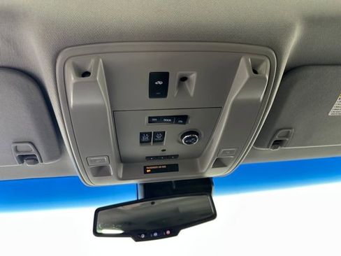 Used 2016 Cadillac Escalade ESV Premium image 24