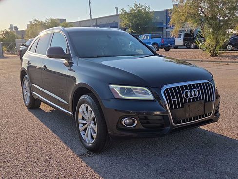Used 2014 Audi Q5 2.0T Premium Plus w/ Premium Plus Package AWD/4WD image 2