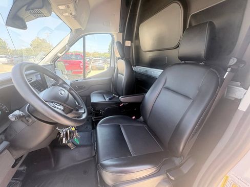 Used 2024 Ford Transit 350 148 High Roof RWD image 7