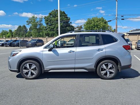 Used 2019 Subaru Forester Touring AWD/4WD image 7