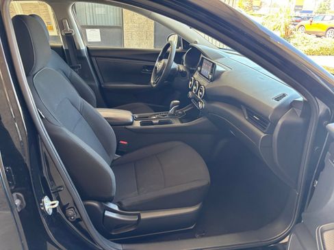 Used 2025 Nissan Sentra S FWD image 33