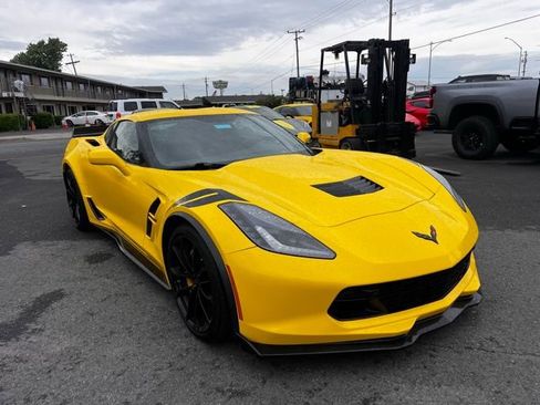 Used 2019 Chevrolet Corvette Grand Sport image 3