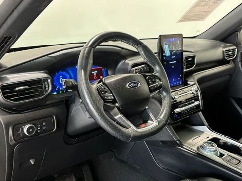 Used 2021 Ford Explorer ST w/ Equipment Group 401A image 14