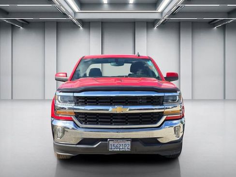 Used 2018 Chevrolet Silverado 1500 LT w/ All Star Edition RWD image 2