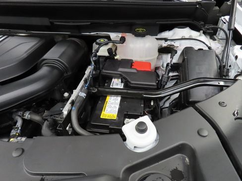 Used 2024 Chevrolet Traverse RS w/ LPO, Floor Liner Package image 31