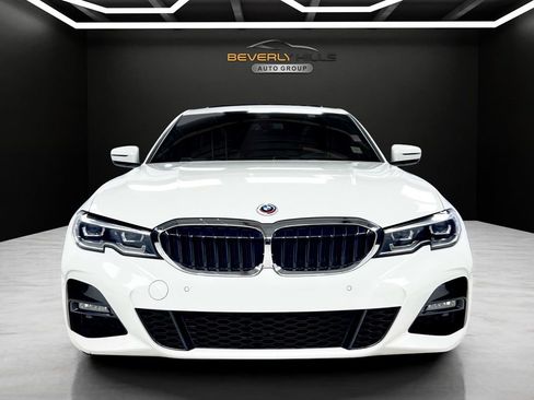 Used 2022 BMW 330i xDrive Sedan w/ M Sport Package AWD/4WD image 8