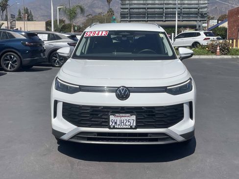 Certified 2026 Volkswagen Tiguan S w/ 18" Wheel Package FWD image 2