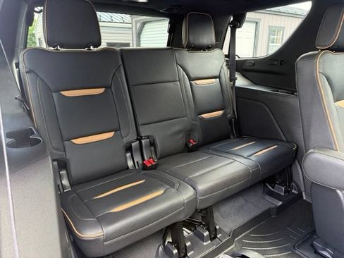 Used 2021 GMC Yukon AT4 w/ Rear Media and Nav Package AWD/4WD image 27