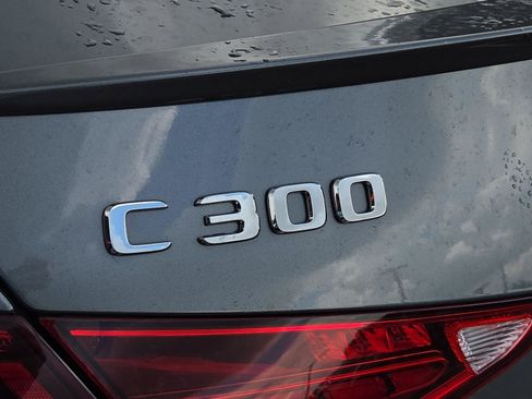 Used 2024 Mercedes-Benz C 300 Sedan image 6