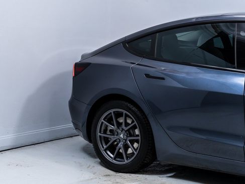 Used 2021 Tesla Model 3 Long Range image 11