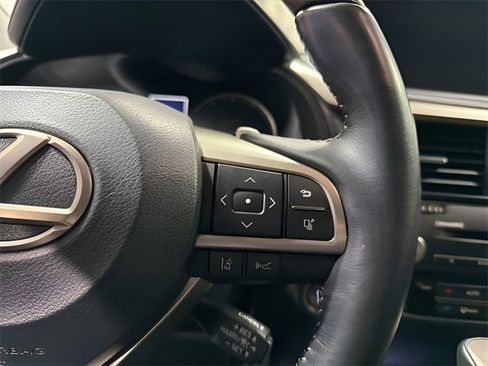 Used 2022 Lexus RX 350L FWD w/ Premium Package image 17